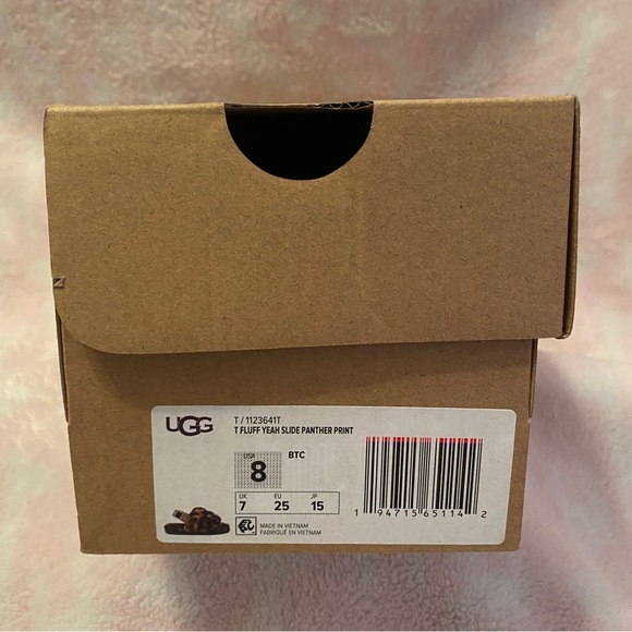 UGG FLUFF YEAH TODDLER SIZE 11* NWT* - Picture 3 of 3